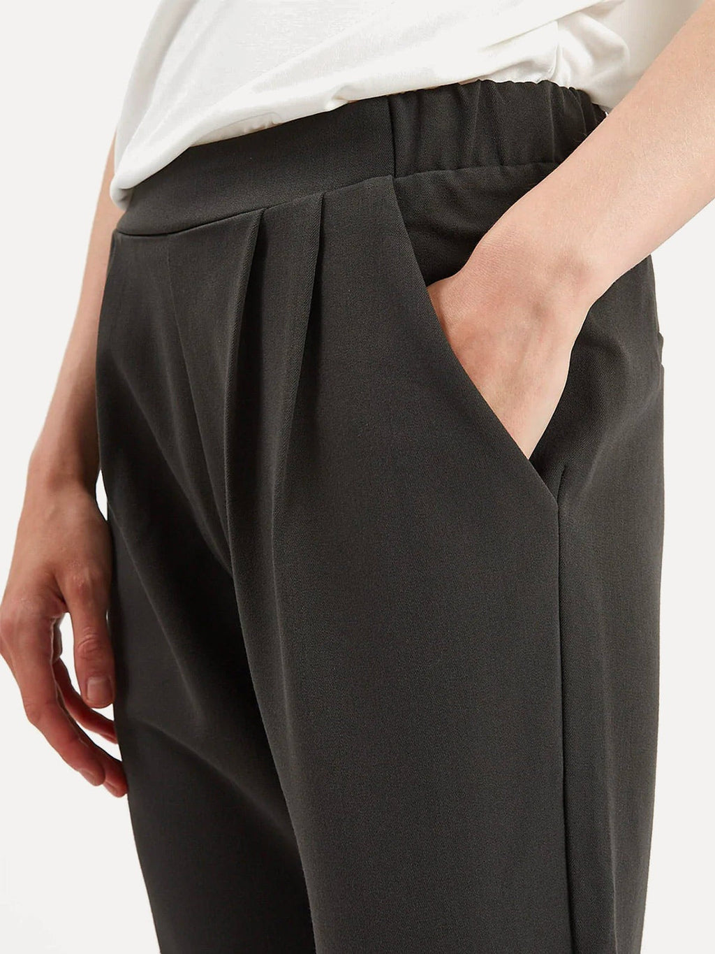Sofja Casual e54 Pant - Racing Green